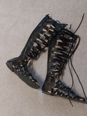 Black Gladiator Lace-Up Flat Sandals - Women's Knee-High